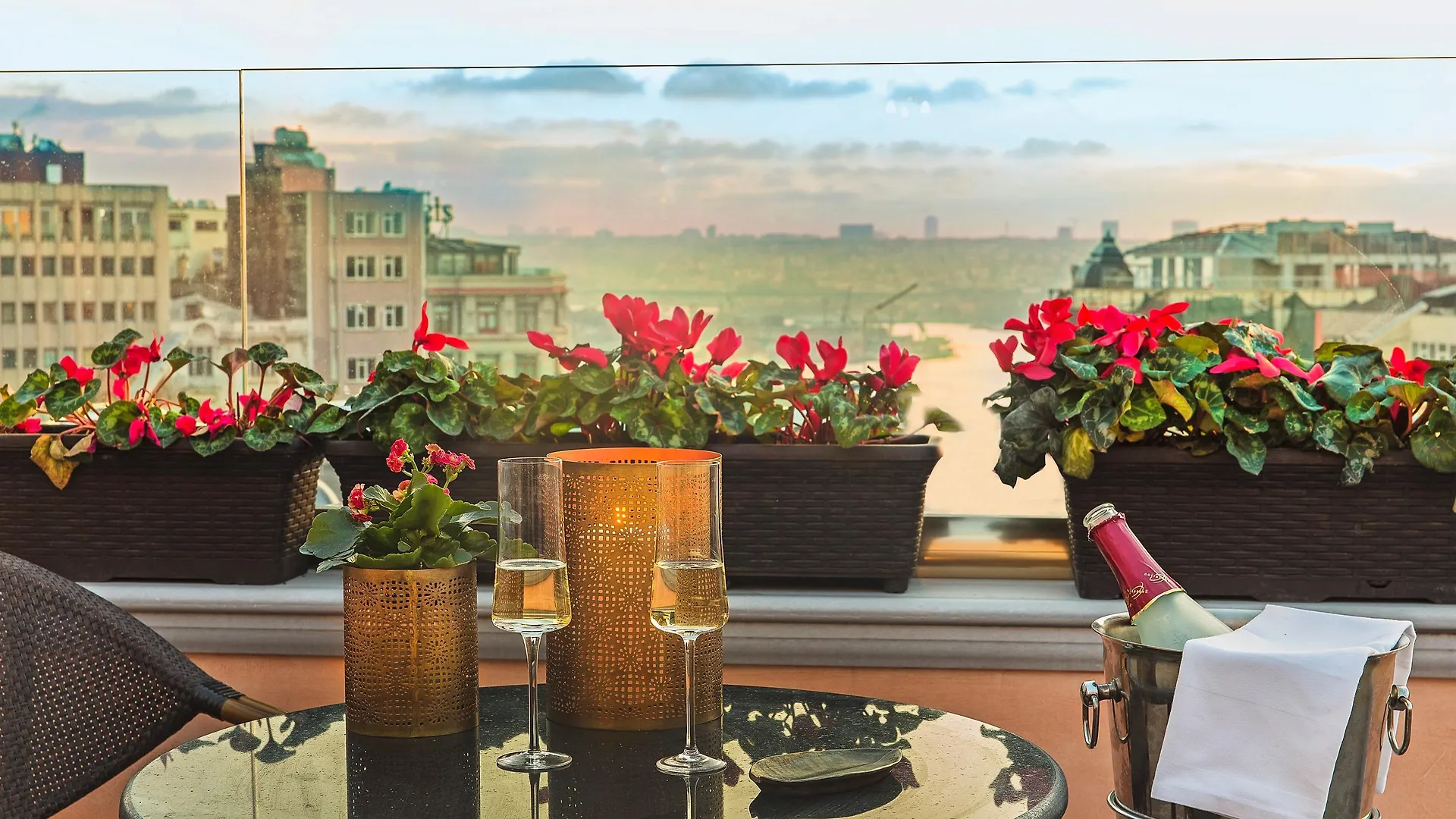 Meroddi Bagdatliyan Hotel Istanbul