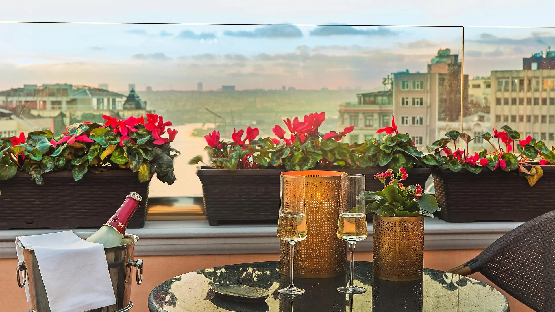 Meroddi Bagdatliyan Hotel Istanbul